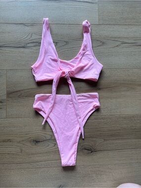 437 bikini